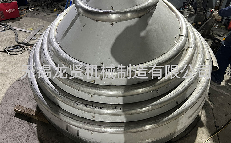 封頭盤(pán)管的穩(wěn)定性怎么提升？